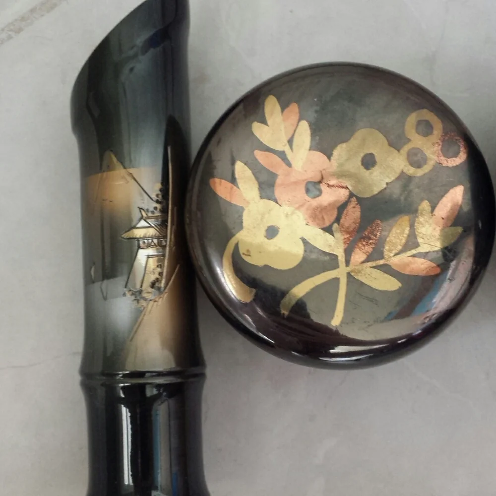 2 Japanese Vases and Trinket Box